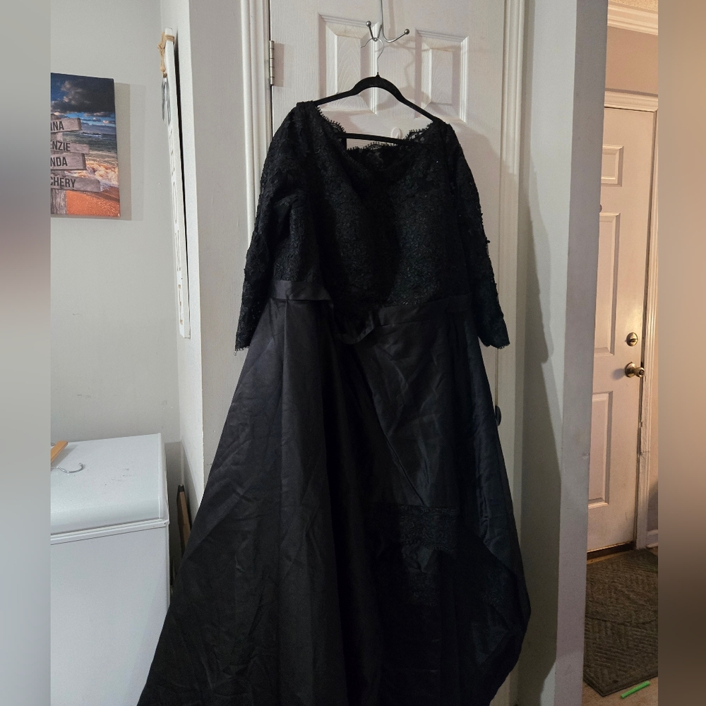 28w Hebeos Prom Dress Worn Once - Picture 10 of 13